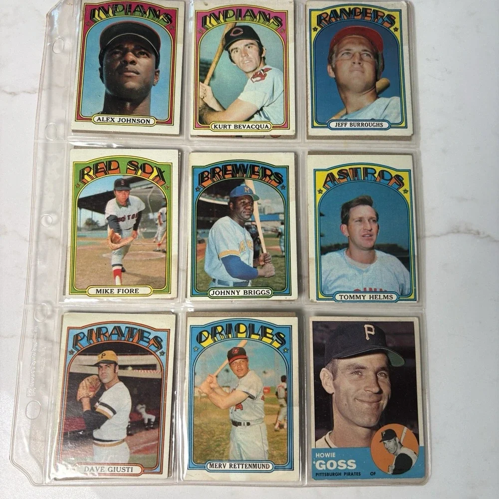 Topps 1972 Topps Baseball Card Lot (17) MLB - Alex Johnson Burroughs